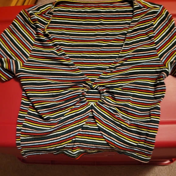 Multi color striped xs crop top - Picture 2 of 2